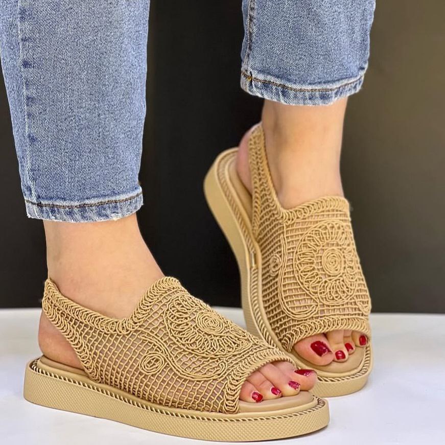 Sandale élégante et confortable