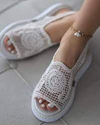 Sandale élégante et confortable