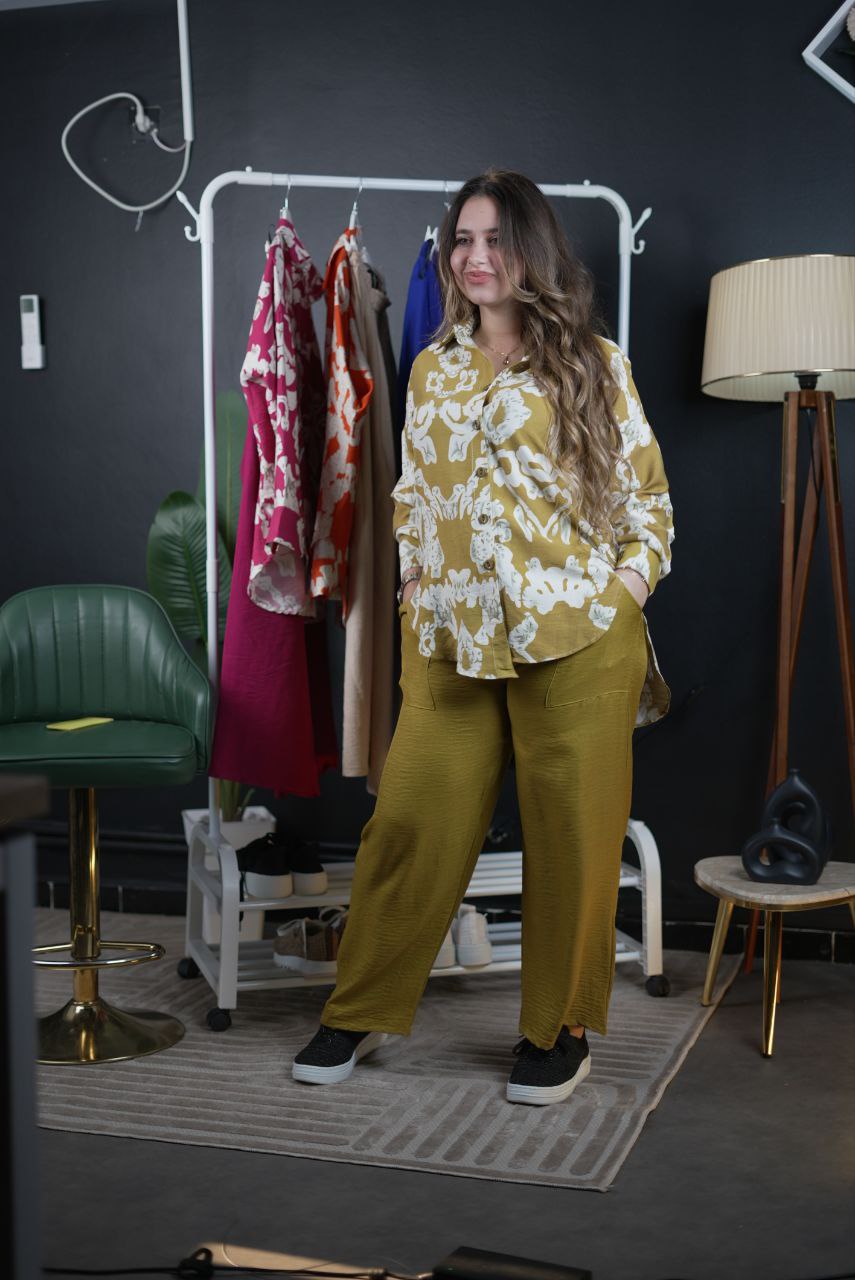 Ensemble deux piéce chemise et pantalon chic